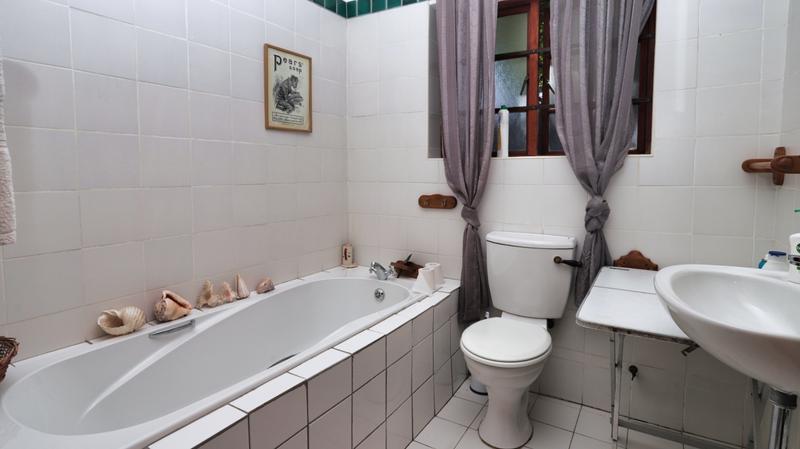 4 Bedroom Property for Sale in Somerset West Western Cape